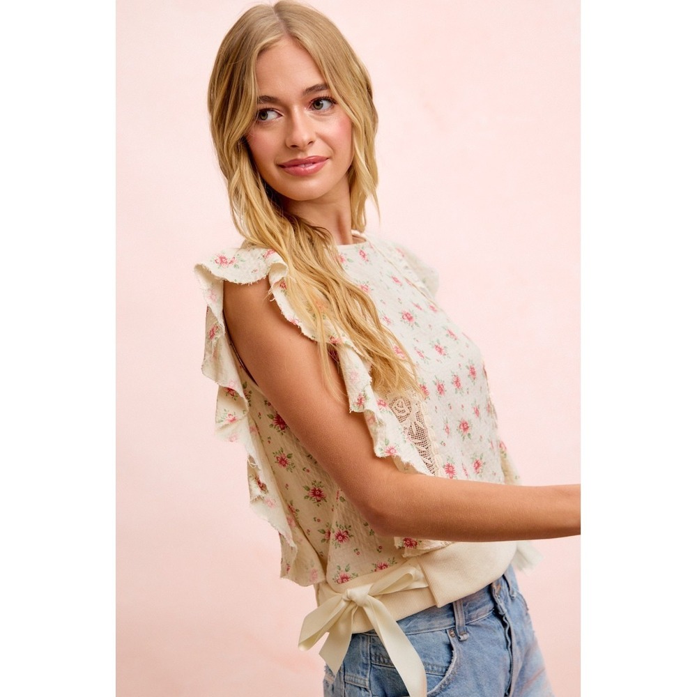 BiBi Flower Printed Ruffle Sleeve Trim Detail Top - Red Flower - Large - Picture 3 of 16